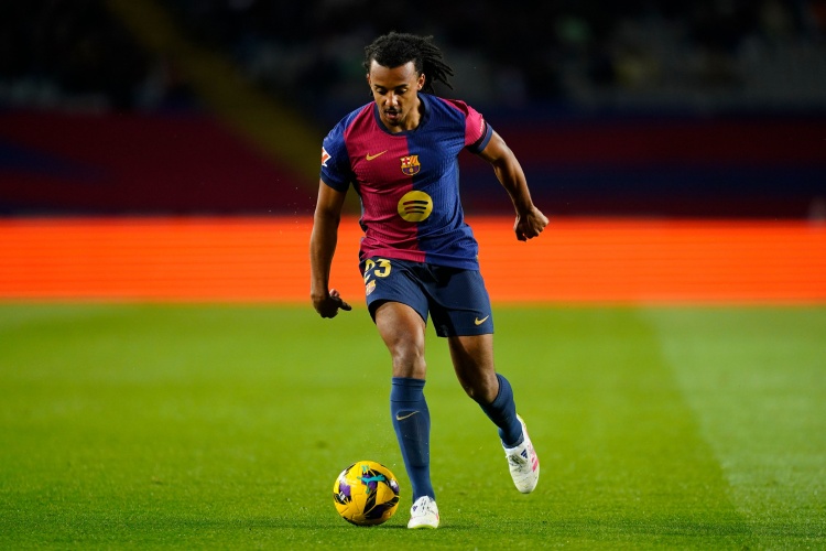 孔德成功续约推动巴萨完成霍安-加西亚与拉什福德注册