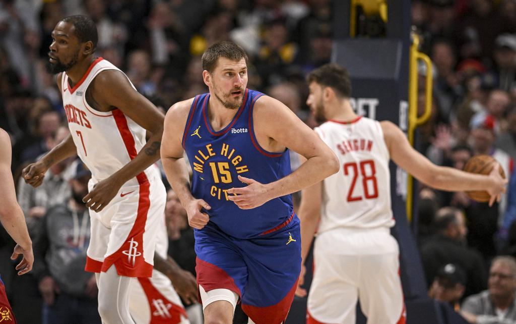 500万网彩票-NBA｜约基奇砍下赛季第25次三双，MVP之争又有悬念了